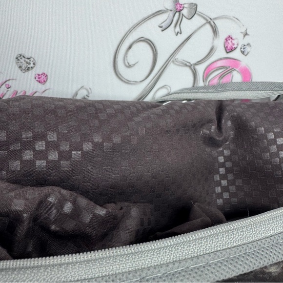 Lavish home king bed sheets set fitted sheet top sheet and 2 king pillowcases - Picture 4 of 6